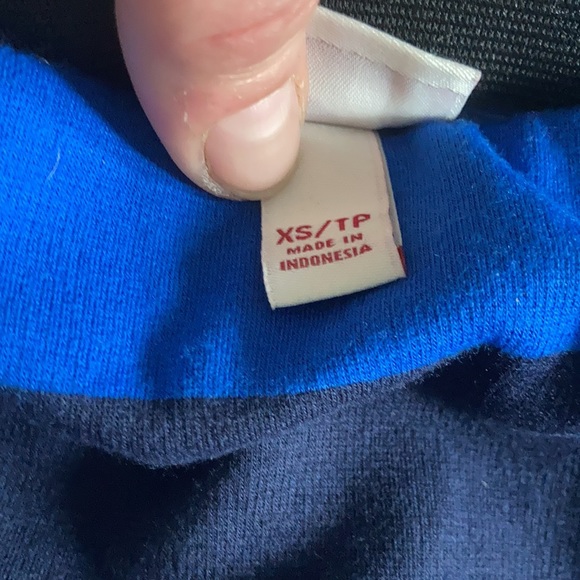 NWOT stripe mini also can be worn as a tube top! - Picture 2 of 3